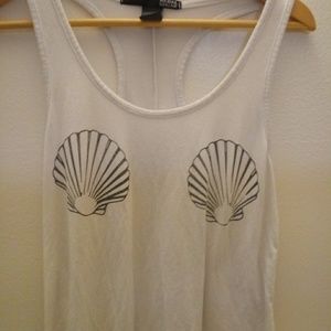 Mermaid tank top 👙 adorable over a bikini Small